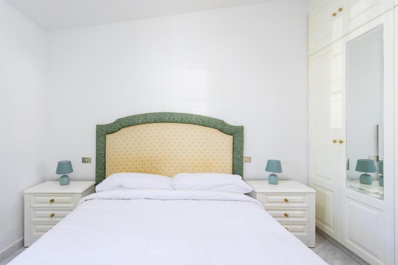 Live Playa Chica Abades Apartman Abades  Kültér fotó